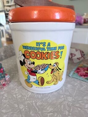 Disney Orange & White 'It's a Wonderful Time for Cookies' Cookie Jar